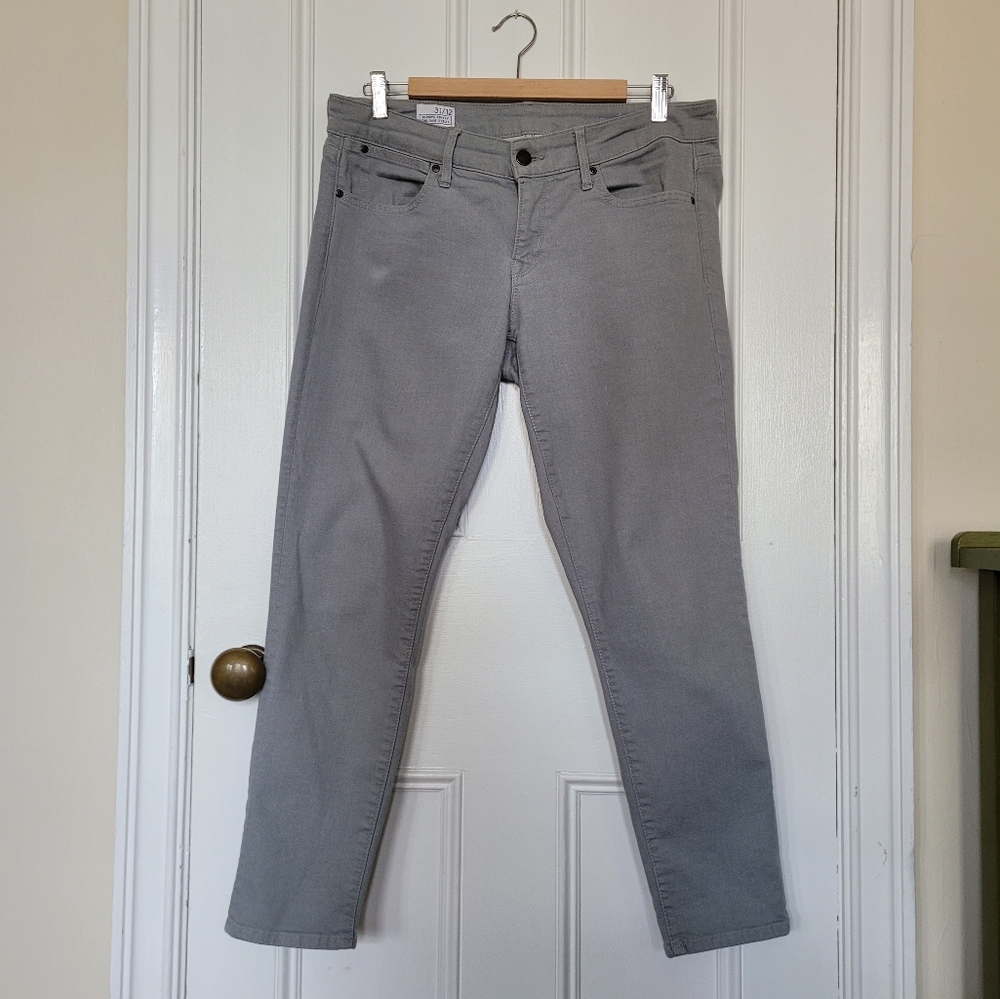 GAP Gray Ankle & Cropped Women Jeans